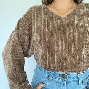 Brown cropped sweater
